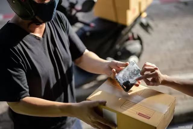 跨越山河的物流